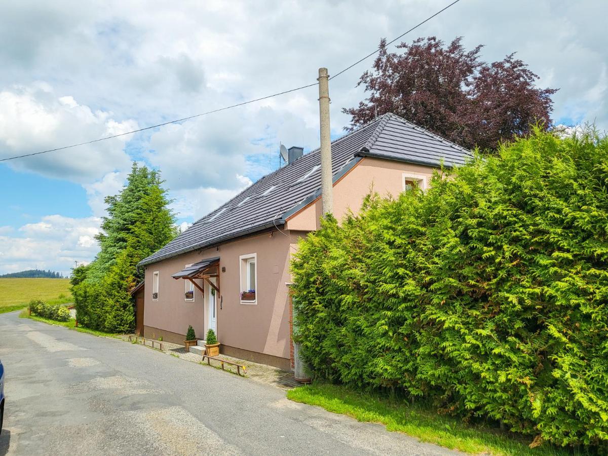 Apartmany U Kolacku Hartmanice  エクステリア 写真
